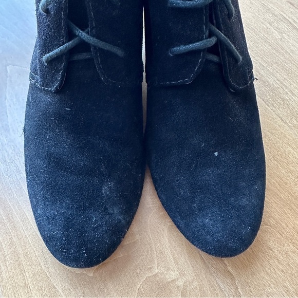 Nine West Illusion Wedge Ankle Booties, Black Suede Heeled Boots, Size 10M - Picture 6 of 13